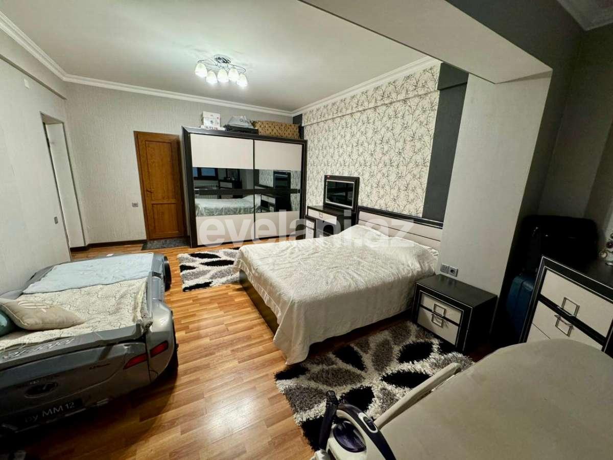 Satılır, yeni tikili, 4 otaqlı, 120 m², Bakı, Nizami r, 8-ci kilometr q, Xalqlar Dostluğu m.
