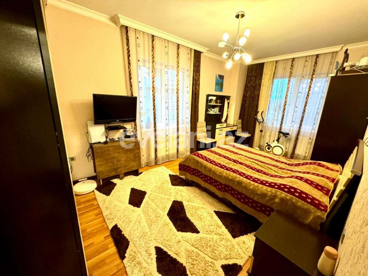 Satılır, yeni tikili, 4 otaqlı, 120 m², Bakı, Nizami r, 8-ci kilometr q, Xalqlar Dostluğu m.