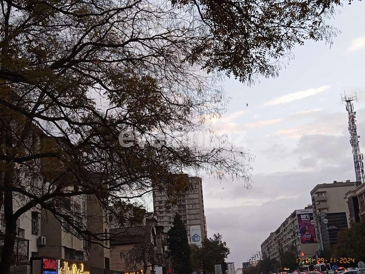 Kirayə verilir, köhnə tikili, 4 otaqlı, 60 m², Bakı, Yasamal r.