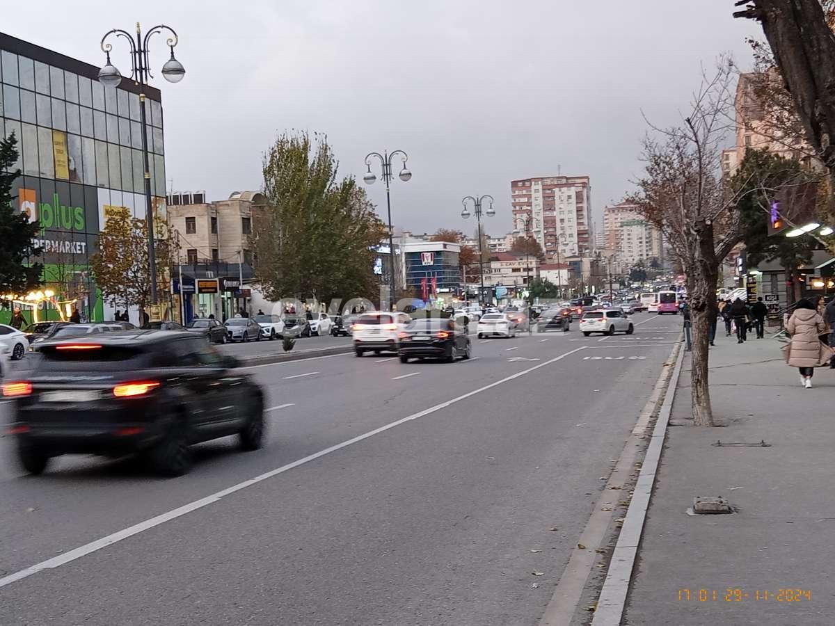 Kirayə verilir, köhnə tikili, 4 otaqlı, 60 m², Bakı, Yasamal r.