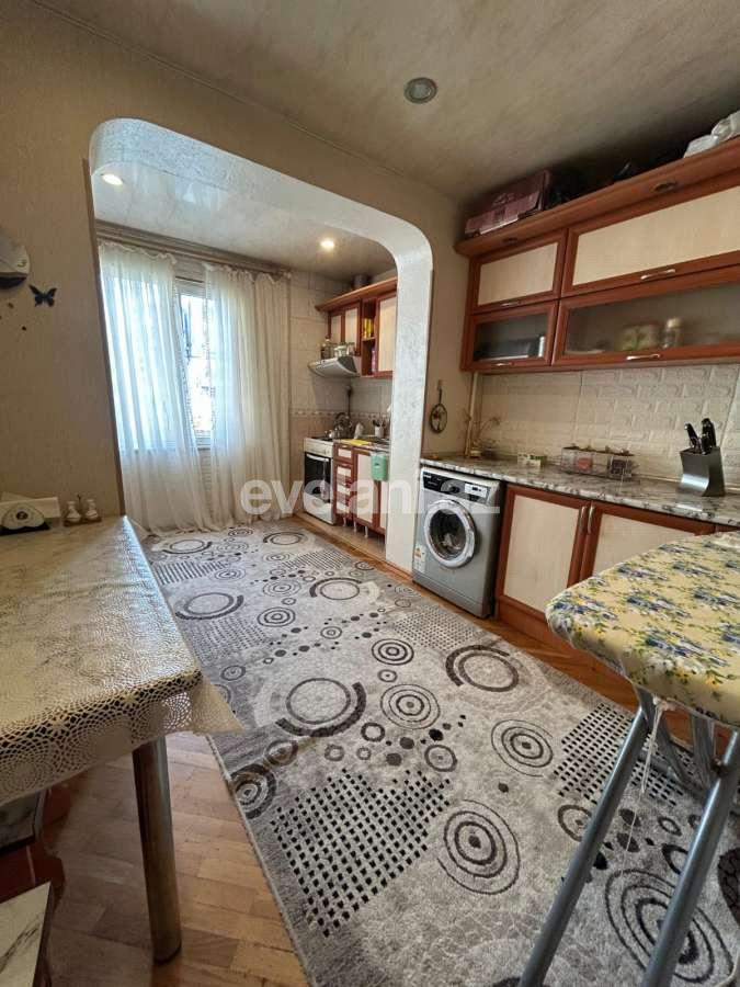 Satılır, köhnə tikili, 3 otaqlı, 79.98 m², Bakı, Yasamal r, Yeni Yasamal q.