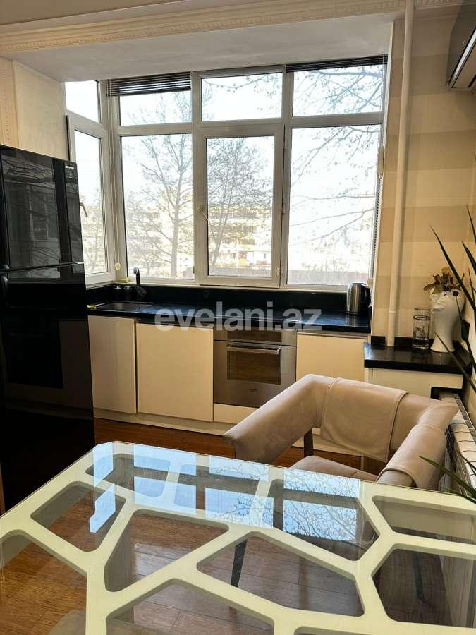 Satılır, yeni tikili, 3 otaqlı, 90 m², Bakı, Yasamal r, Yasamal q, Elmlər Akademiyası m.