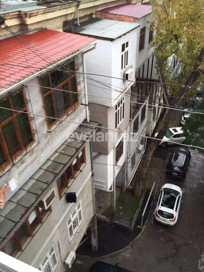 Satılır, köhnə tikili, 2 otaqlı, 65 m², Bakı, Nərimanov r, Montin q, Nəriman Nərimanov m.