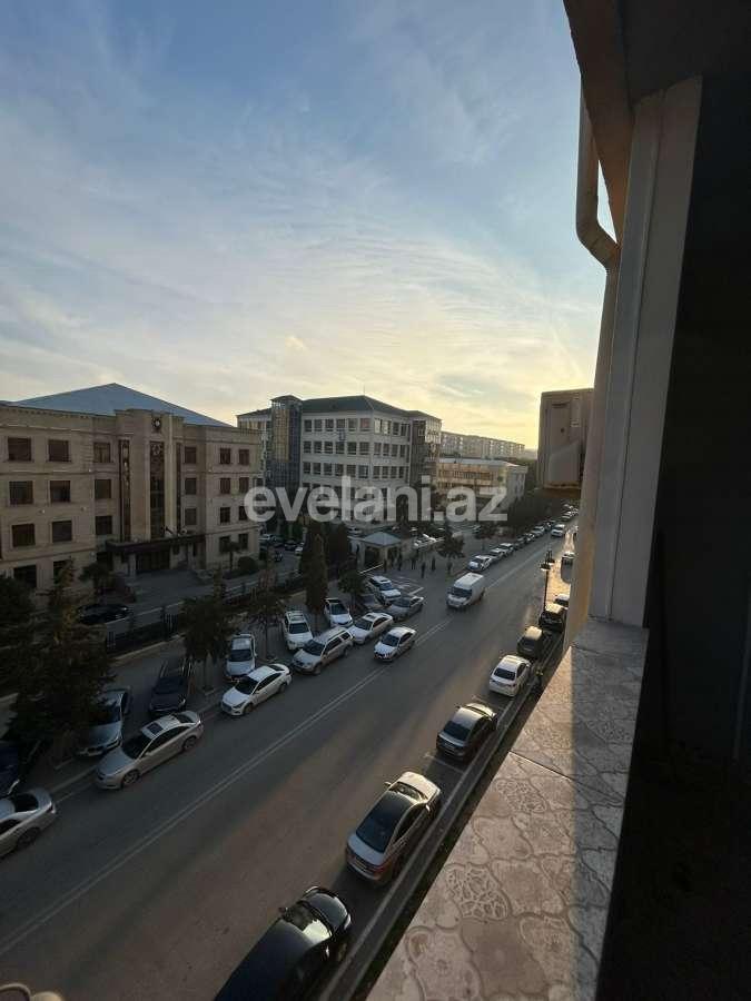 Satılır, köhnə tikili, 2 otaqlı, 55 m², Bakı, Sabunçu r, Bakıxanov q, Neftçilər m.