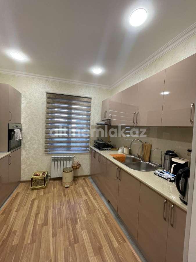 Satılır, həyət evi / bağ, 5 otaqlı, 232 m², Bakı, Sabunçu r, Bakıxanov q.