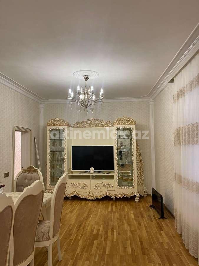 Satılır, həyət evi / bağ, 5 otaqlı, 232 m², Bakı, Sabunçu r, Bakıxanov q.