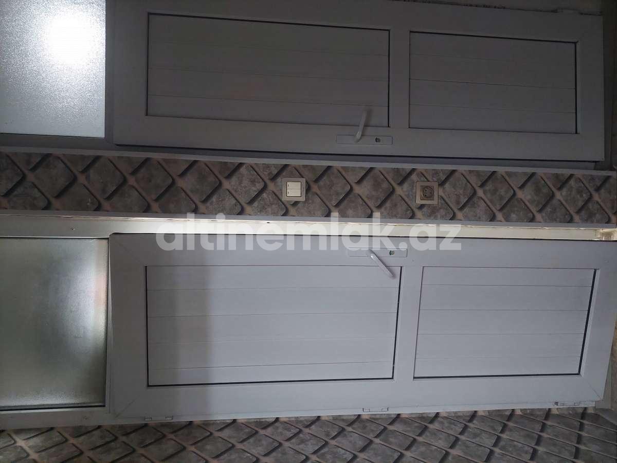 Satılır, köhnə tikili, 4 otaqlı, 95 m²