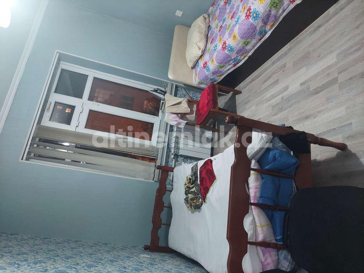 Satılır, köhnə tikili, 4 otaqlı, 95 m²