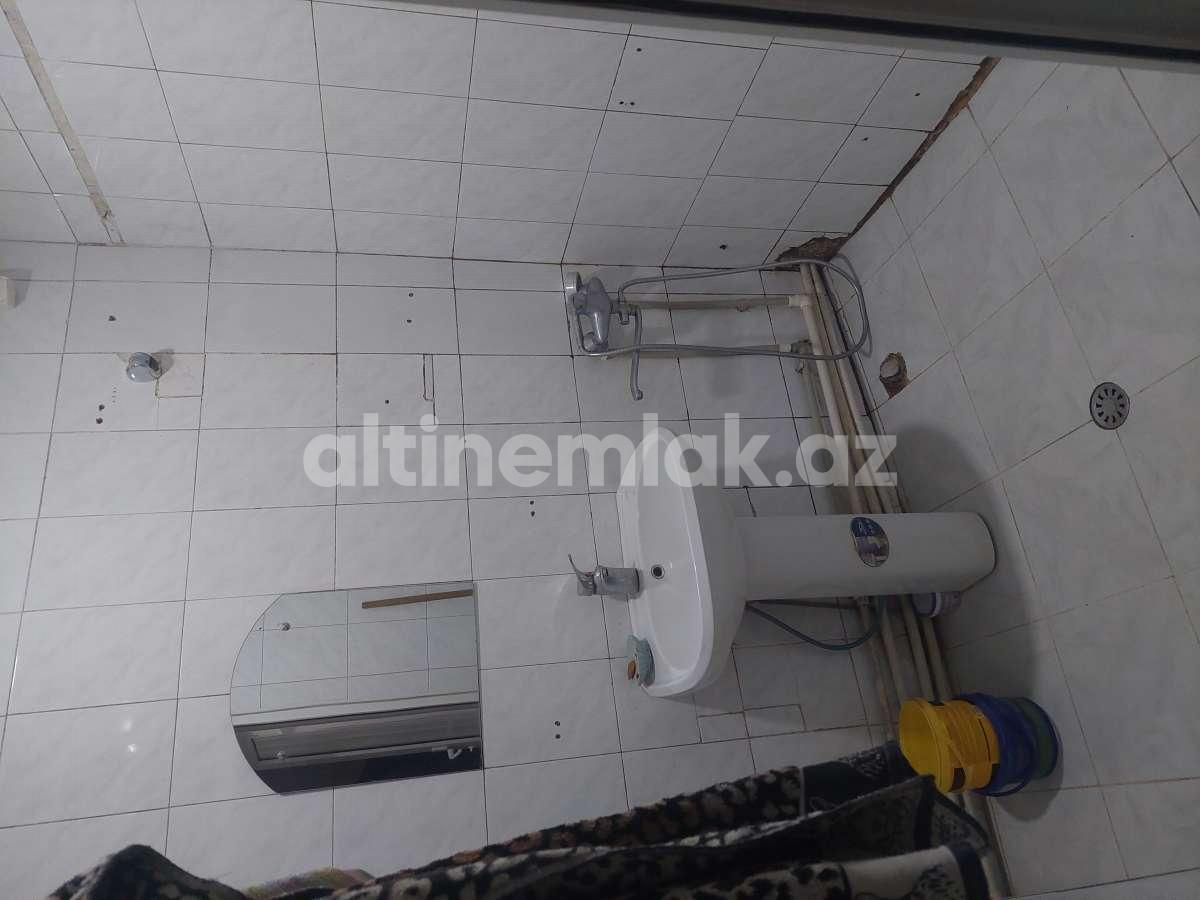 Satılır, köhnə tikili, 4 otaqlı, 95 m²