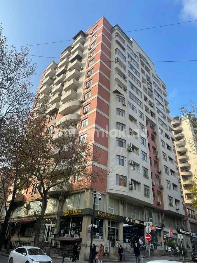 Kirayə verilir, yeni tikili, 3 otaqlı, 170 m²