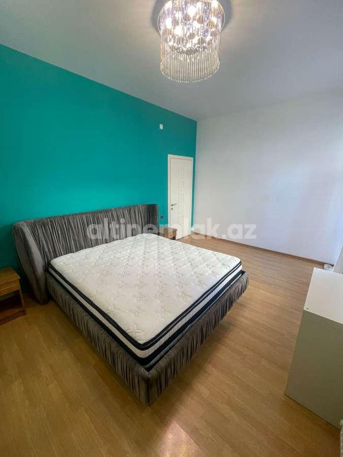 Kirayə verilir, yeni tikili, 3 otaqlı, 170 m²