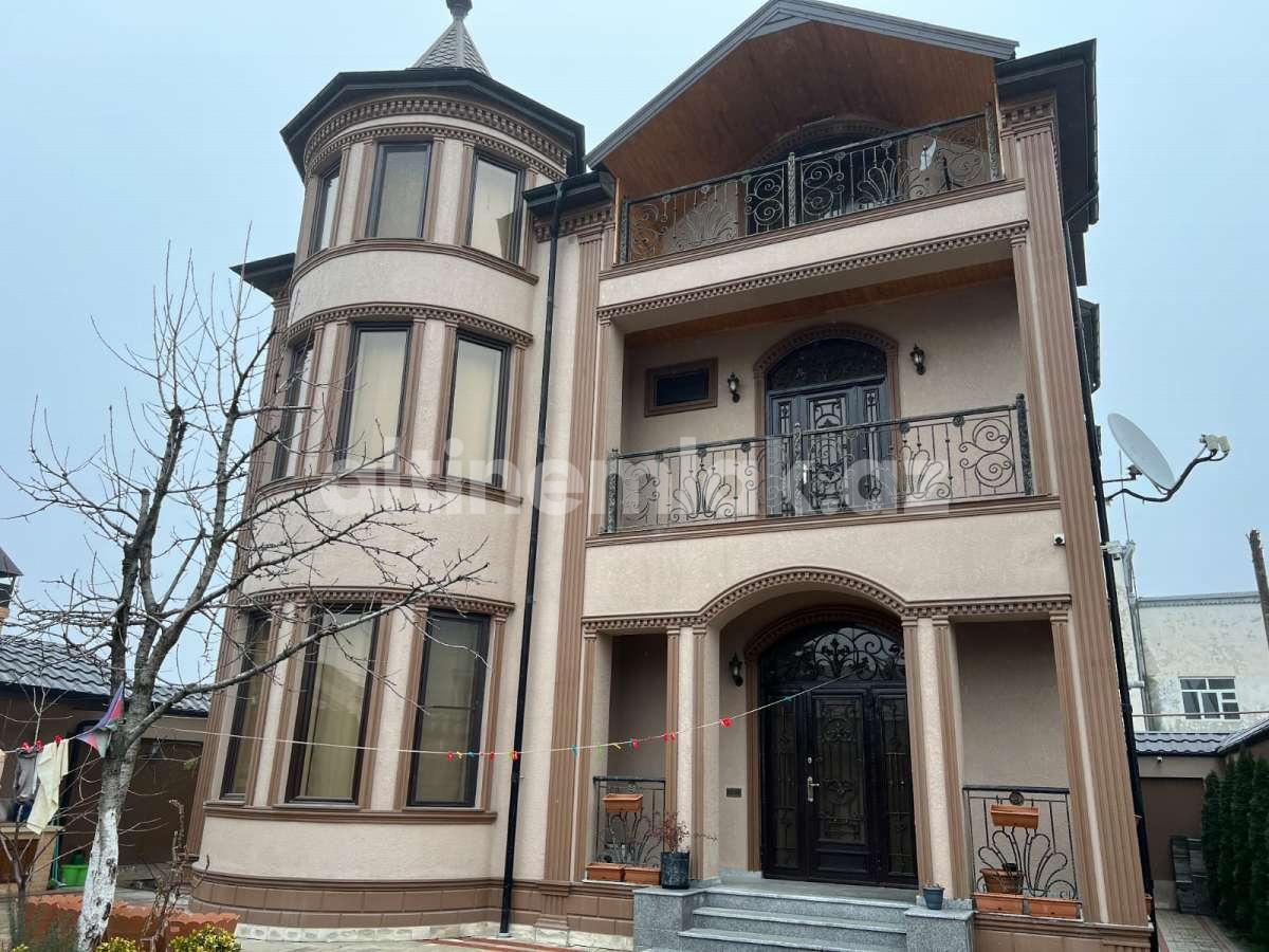 Satılır, həyət evi / bağ, 5 otaqlı, 400 m²