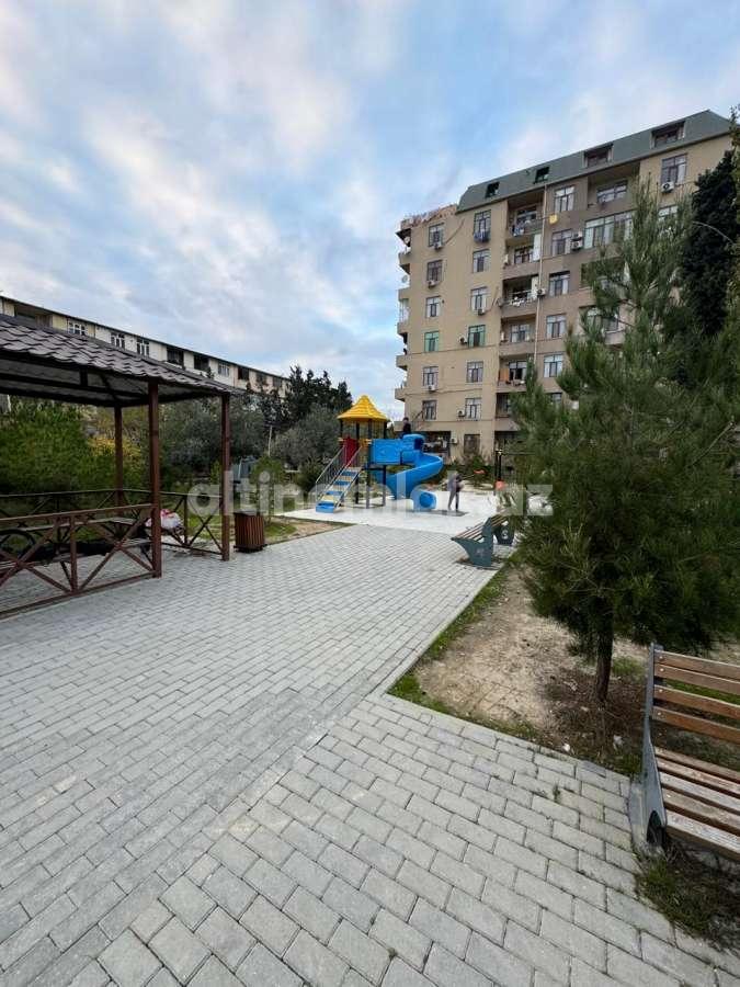 Sale, old building, 3 room, 80 m²