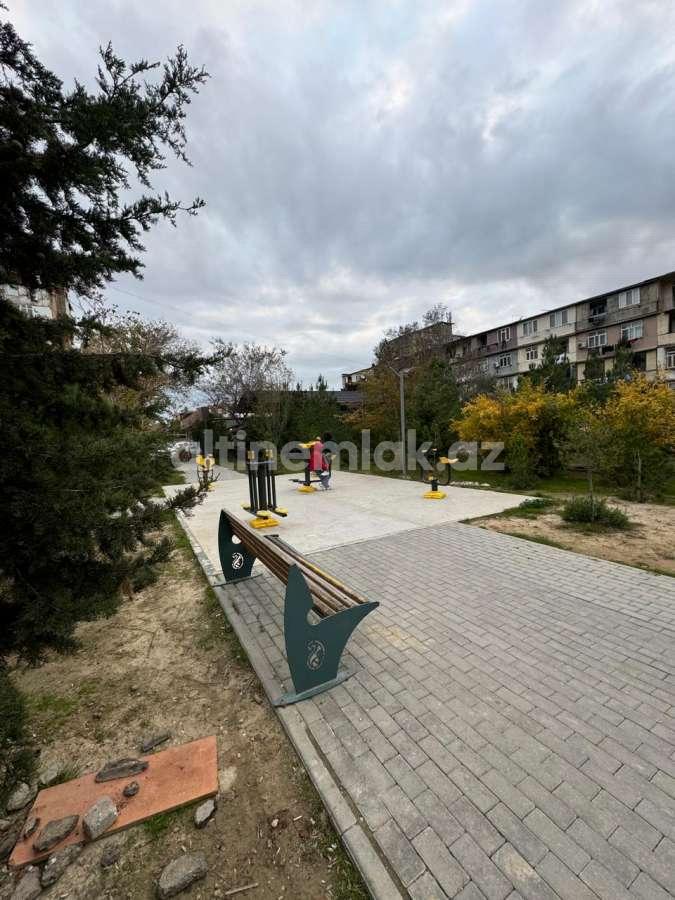 Sale, old building, 3 room, 80 m²