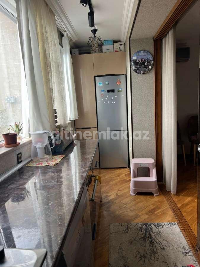Satılır, köhnə tikili, 3 otaqlı, 75 m²