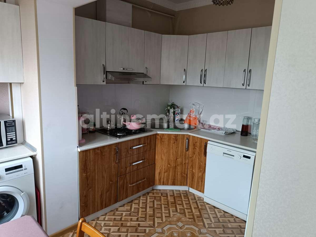 Satılır, köhnə tikili, 2 otaqlı, 55 m²
