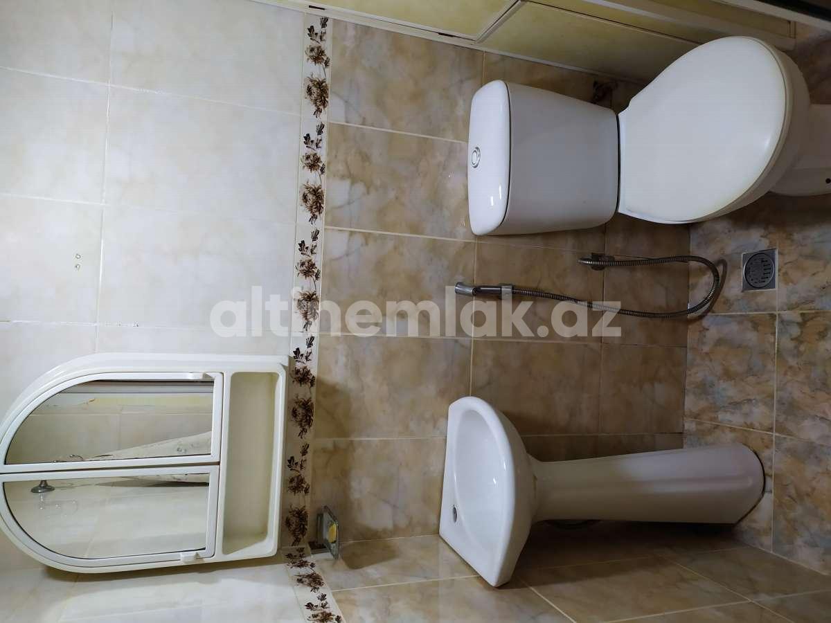 Sale, old building, 2 room, 36 m²