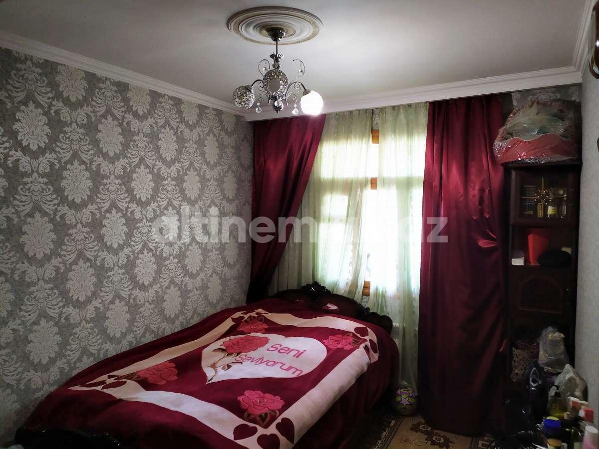 Sale, old building, 2 room, 36 m²