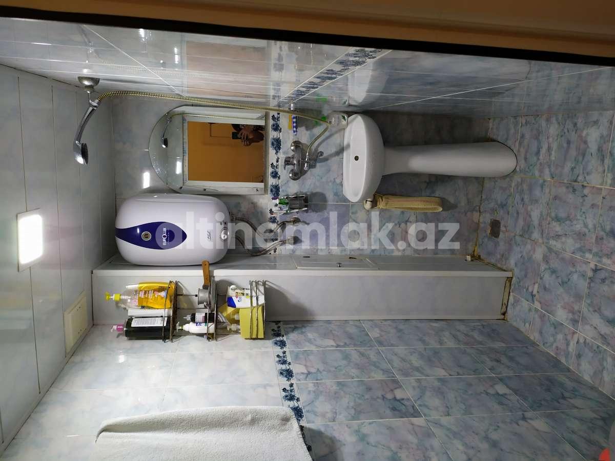 Sale, old building, 2 room, 36 m²