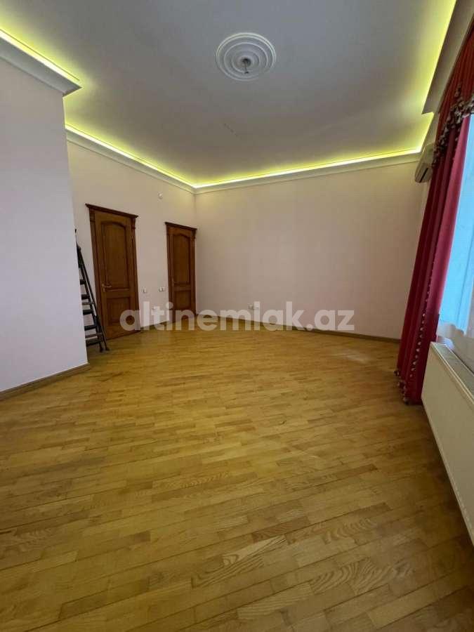 Satılır, yeni tikili, 5 otaqlı, 250 m²