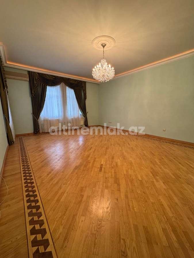 Satılır, yeni tikili, 5 otaqlı, 250 m²