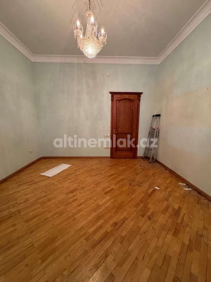Satılır, yeni tikili, 5 otaqlı, 250 m²