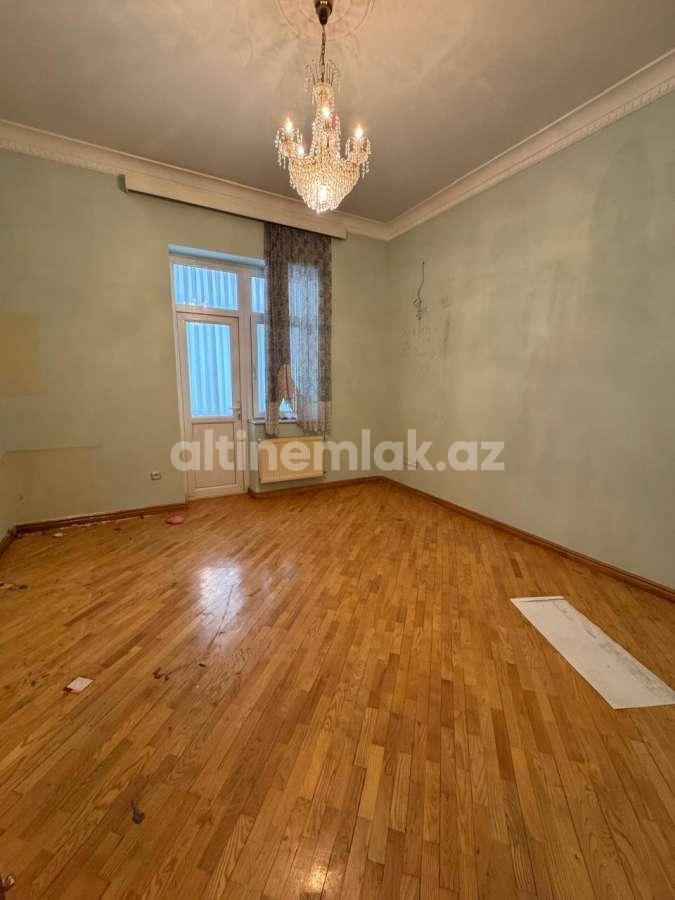 Satılır, yeni tikili, 5 otaqlı, 250 m²