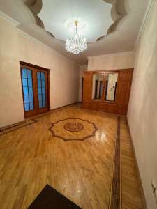 Satılır, yeni tikili, 5 otaqlı, 250 m²