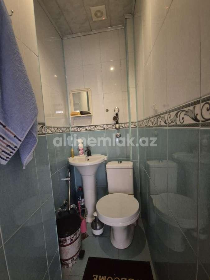 Продаётся, вторичка, 3-комнаты, 65 m²