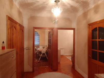 Satılır, köhnə tikili, 2 otaqlı, 60 m²