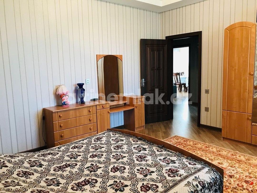 Продаётся, дом / дача, 4-комнаты, 120 m²