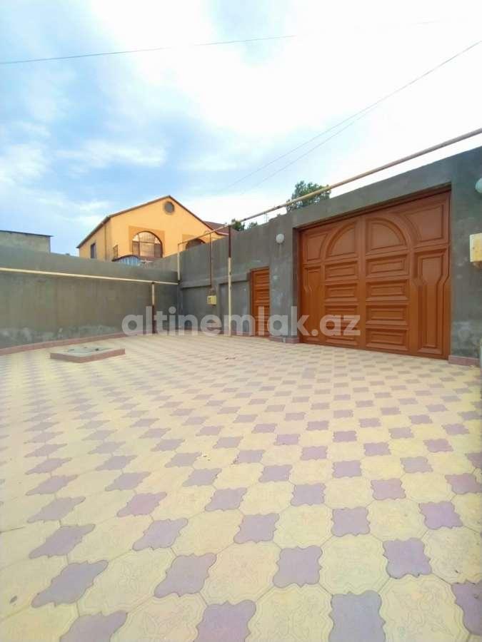 Продаётся, дом / дача, 5-комнаты, 230 m²