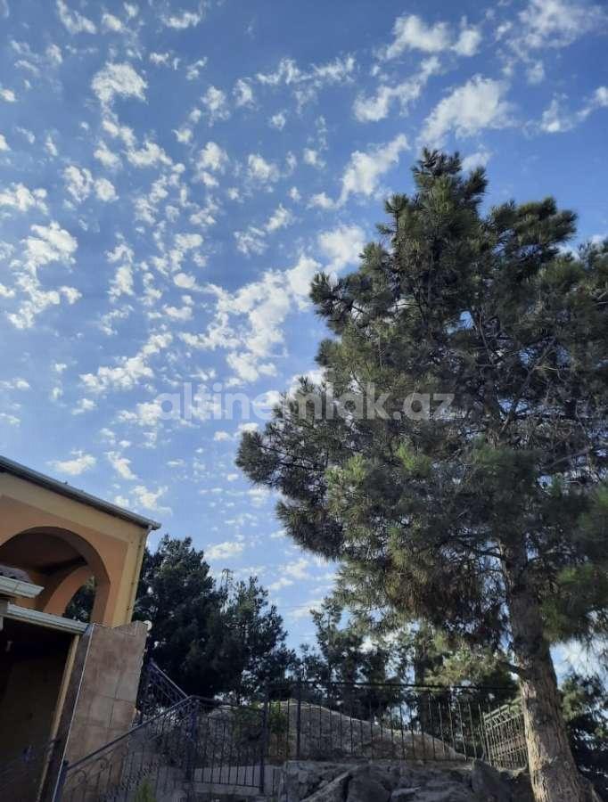 Продаётся, дом / дача, 5-комнаты, 230 m²