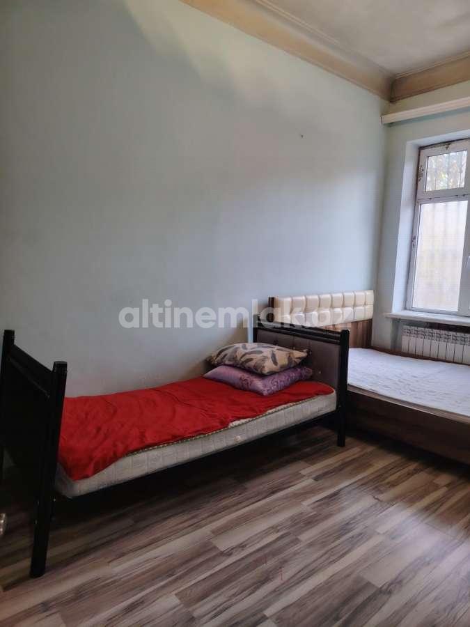 Satılır, köhnə tikili, 2 otaqlı, 39 m²