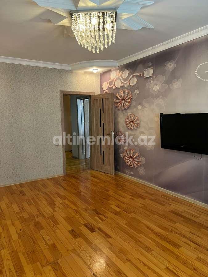 Sale, old building, 4 room, 100 m²