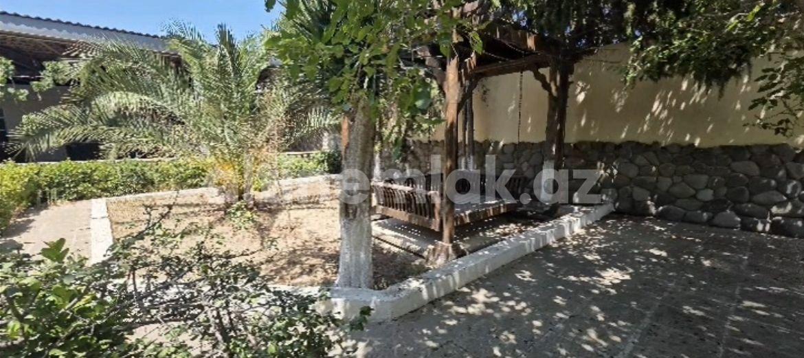 Rent, garden / house, 4 room, 440 m²