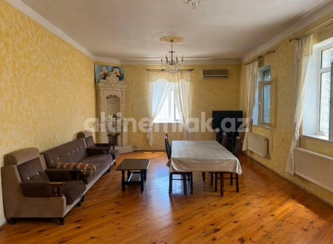Rent, garden / house, 4 room, 440 m²