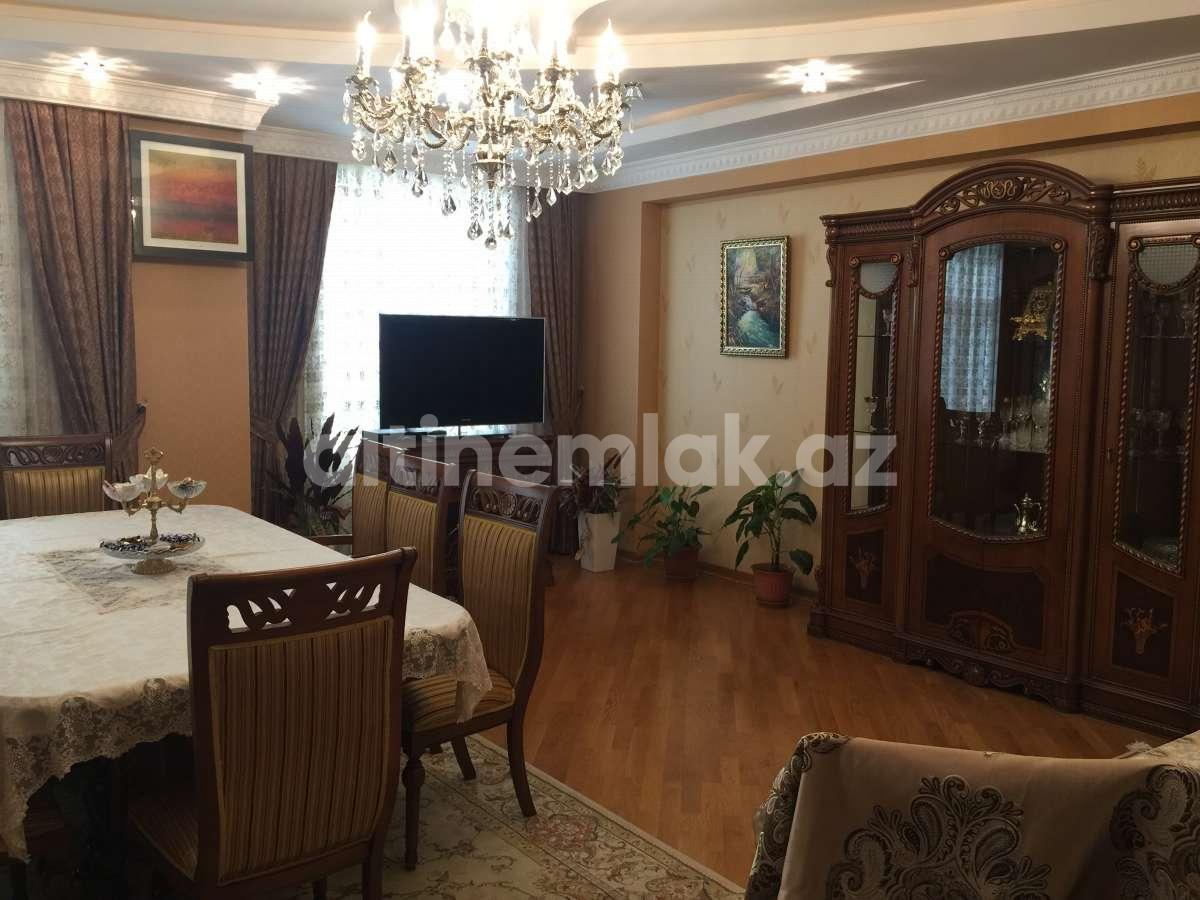 Kirayə verilir, yeni tikili, 3 otaqlı, 157 m²
