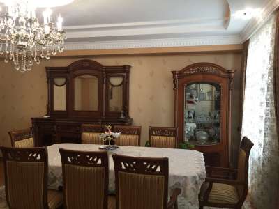 Kirayə verilir, yeni tikili, 3 otaqlı, 157 m²