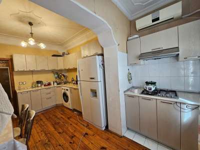 Продаётся, вторичка, 2-комнаты, 60 m²