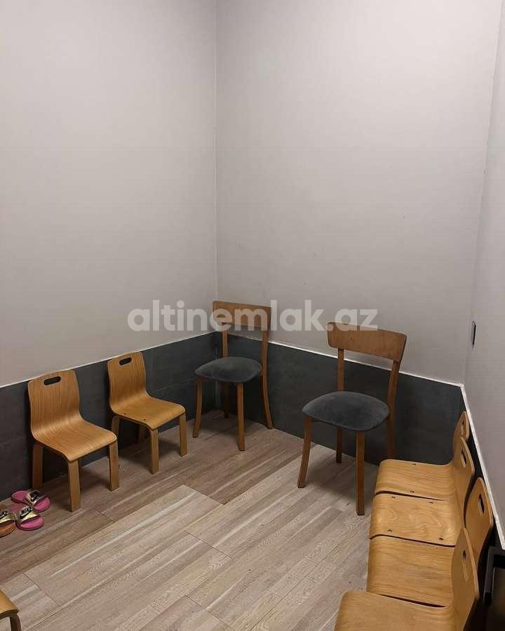 Продаётся, офис, 6-комнаты, 217 m²