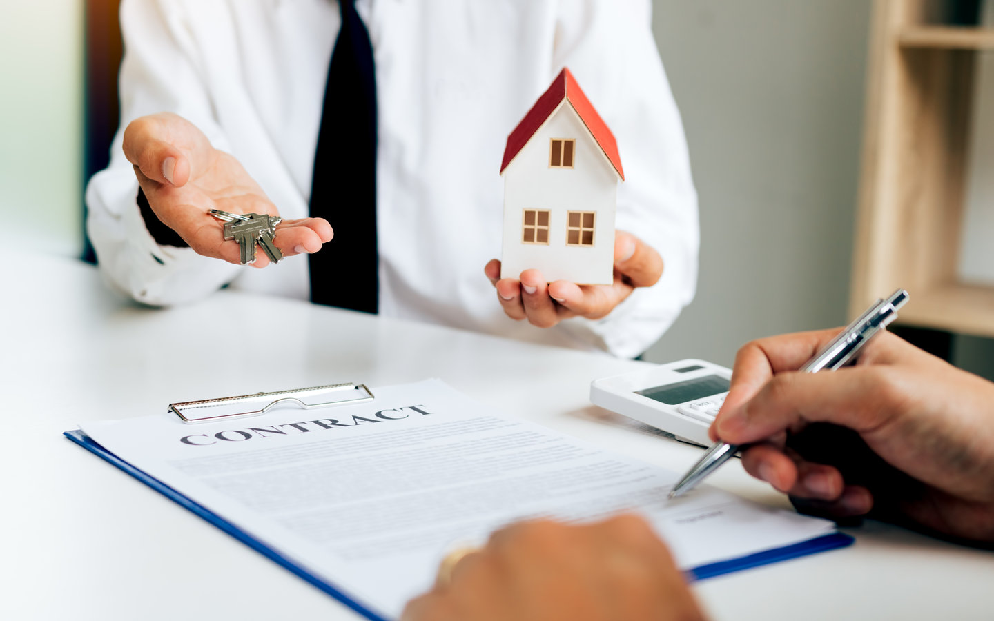 Azərbaycan vətəndaşları Türkiyədə nə qədər daşınmaz əmlak alıb?