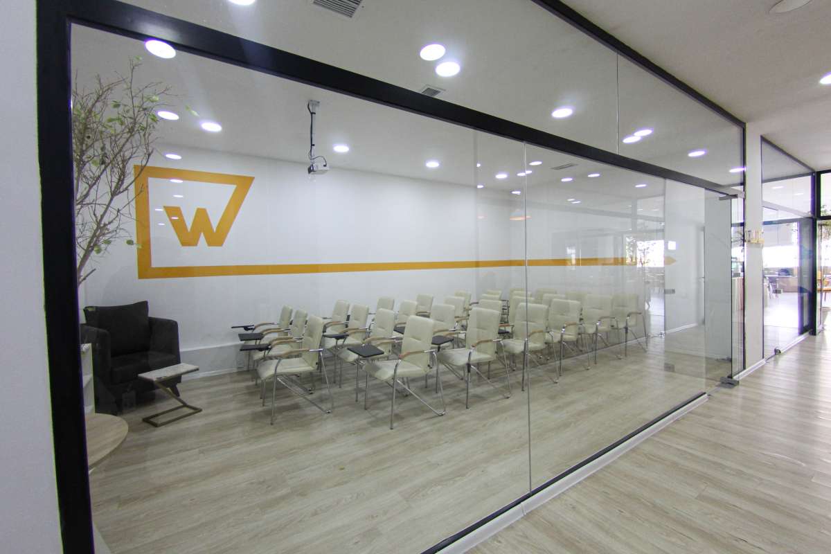 "W-space" Coworking center