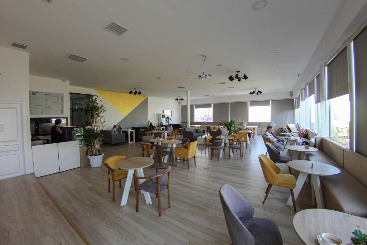 "W-space" Coworking center