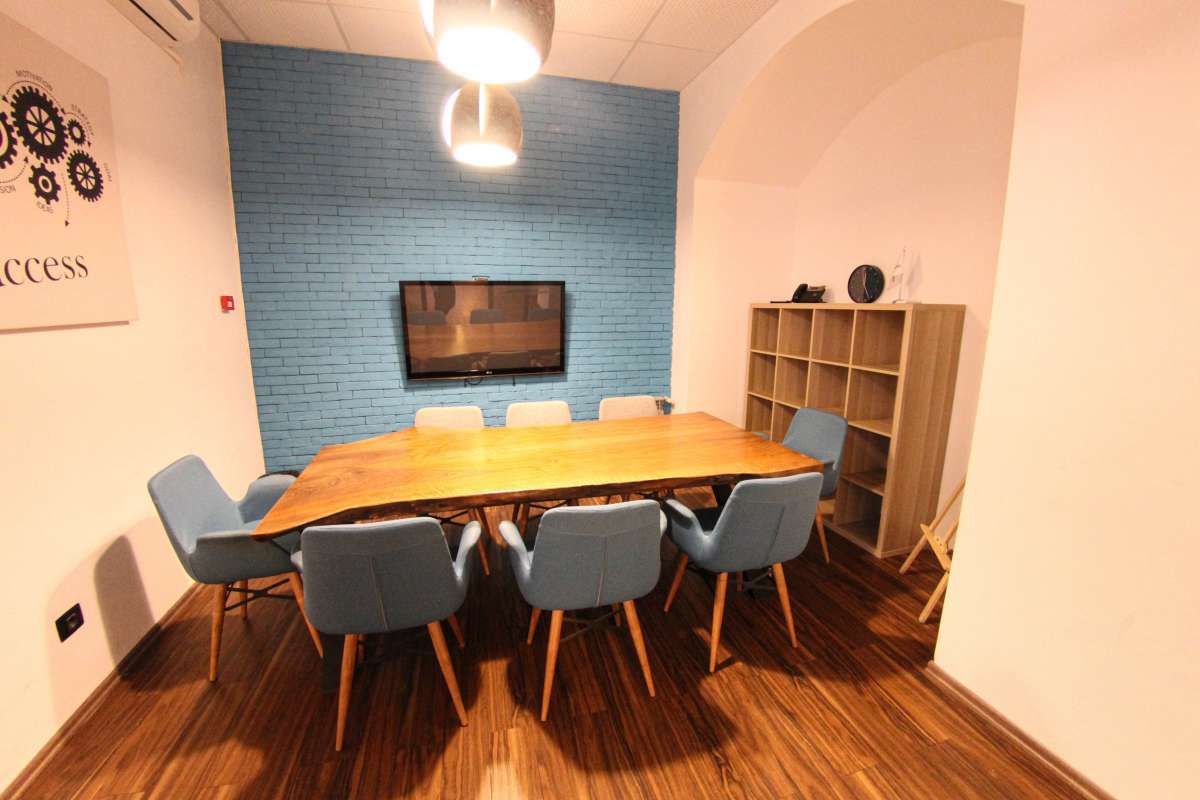 "The Office" Coworking center