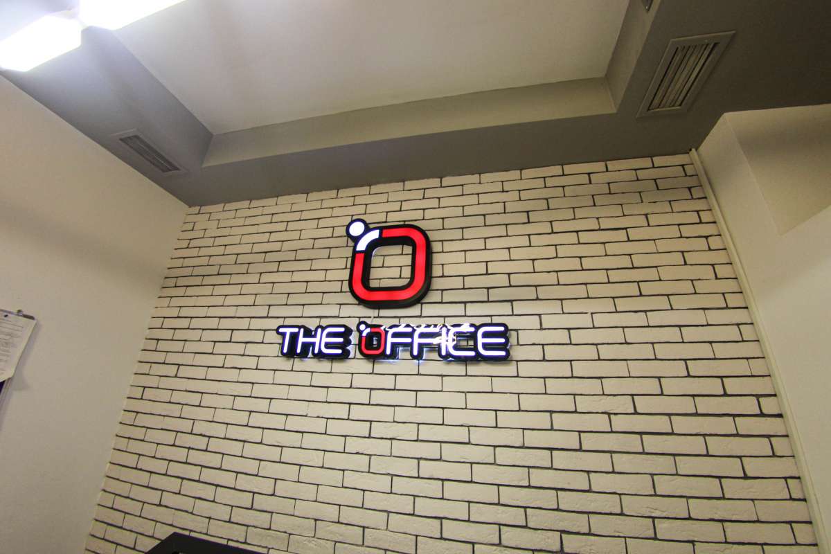 "The Office" Coworking center