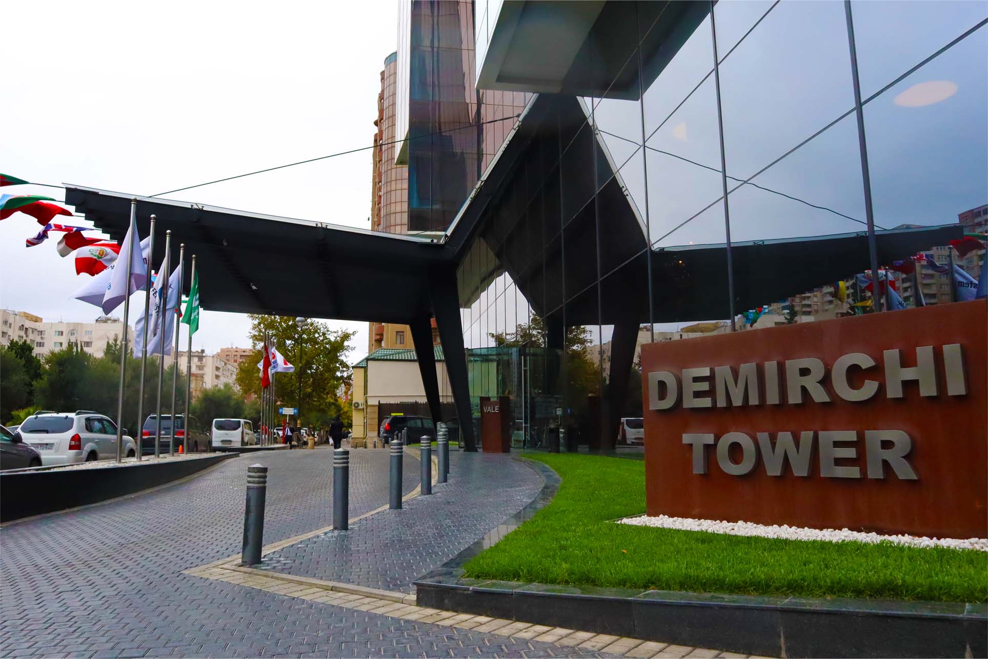 Demirchi Tower Biznes Mərkəzi | Biznes Mərkəzləri