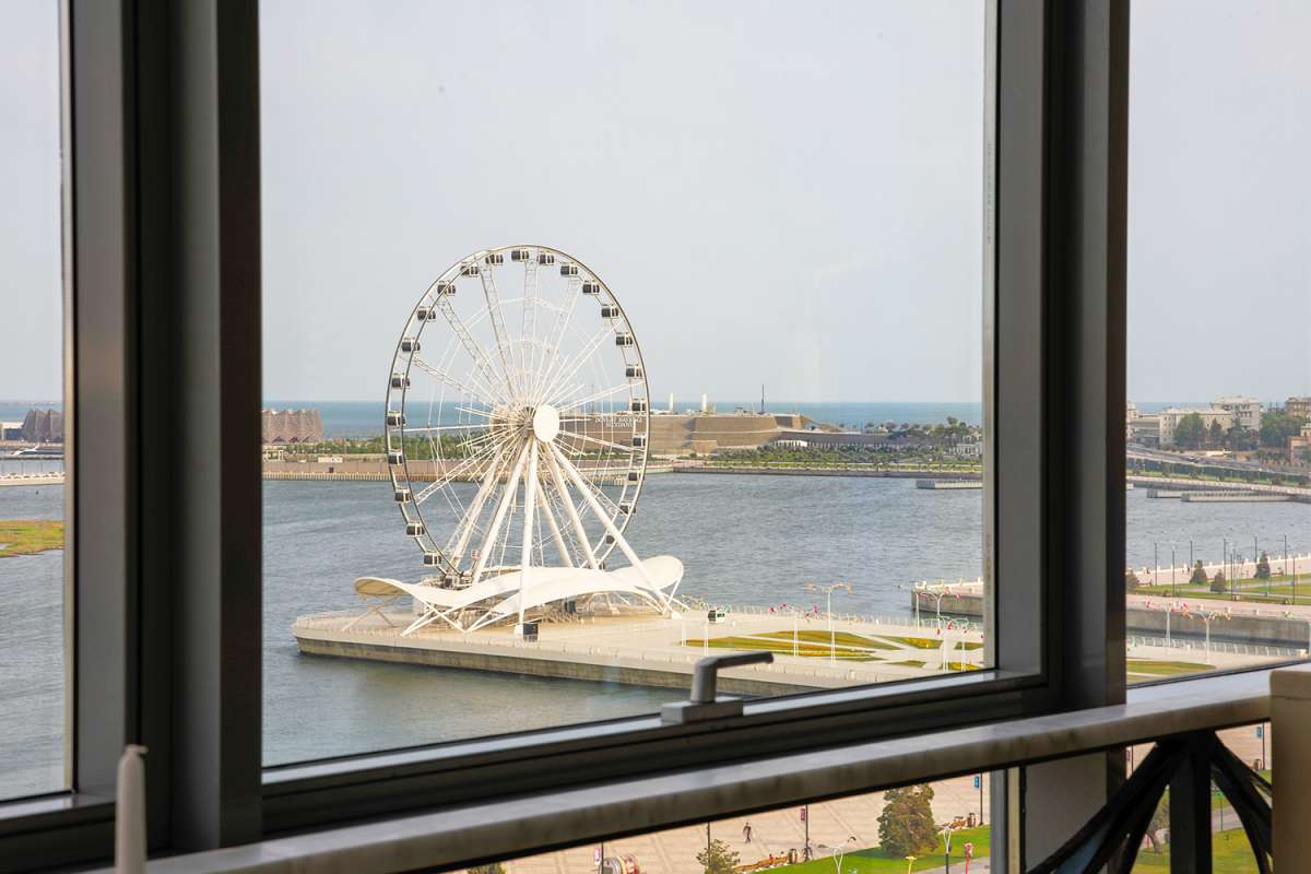 Dalğa Plaza Biznes Mərkəzi