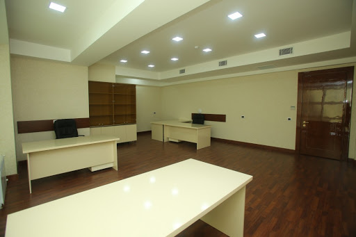 Rusel Plaza Biznes Mərkəzi