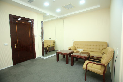 Rusel Plaza Biznes Mərkəzi